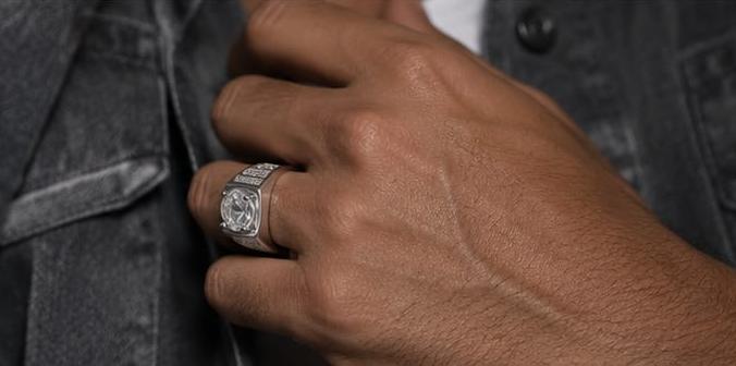 Royal Solitaire Silver Ring