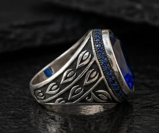 Silvoraa Royal Sapphire Oval Signet Ring